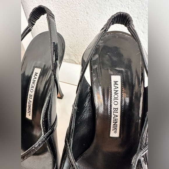 Manolo Blahnik Black Leather Printed Slingback Peep Toe Pumps – Size 36.5 - Picture 6 of 12